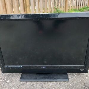 Vizio Black LED TV